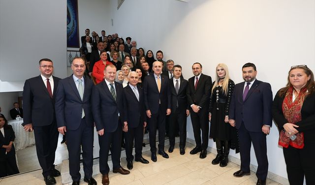 TBMM Başkanı Kurtulmuş, TBMM TV'yi ziyaret etti