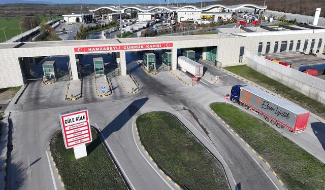 Yunan çiftçi eylemlerinin Türk tarafındaki tır trafiğine olumsuz etkileri sürüyor