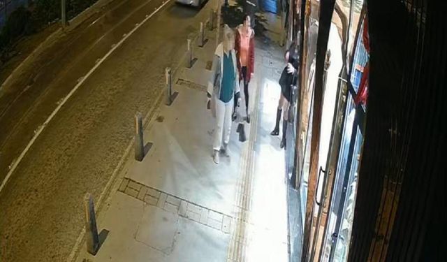 Alkollü trans birey, başıyla vurduğu iş yeri vitrin camını kırdı