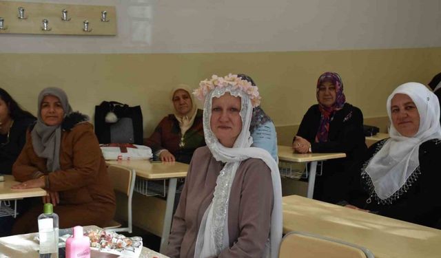 Alman kadın, Kur’an-ı Kerim’den etkilenip Müslüman oldu