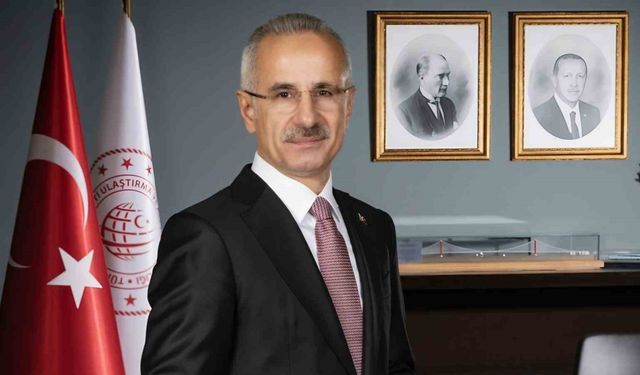 Bakan Uraloğlu: "Güney Marmara Otoyolu, Yalova ve İzmit arasında 78 kilometre uzunluğunda projelendirildi"