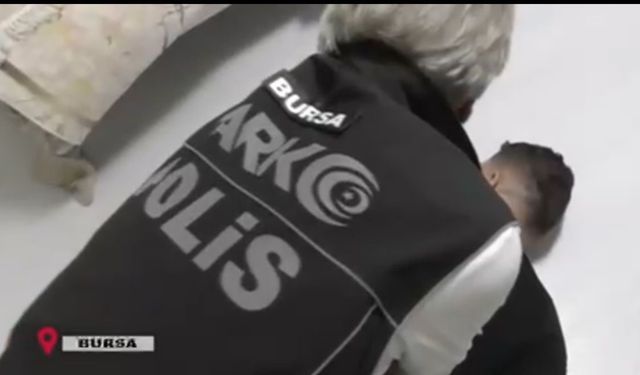 Bursa'da yılbaşı öncesi binlerce genci zehirlenmekten böyle kurtardılar: 34 kişi tutuklandı