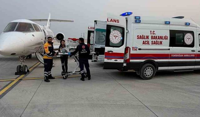 Hava ambulansı 6 günlük bebek için havalandı