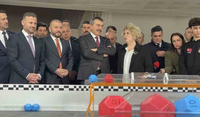 Milli Eğitim Bakanı Tekin: "Arnavutköy’de 2 yıl içerisinde 21 okul tamamlanmış olacak"