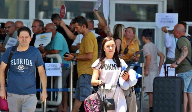 Rus ve Avrupalı turistler yılbaşına Antalya’da girecek