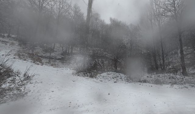 Tokat’ın yüksek  kesimlerinde kar yağışı etkili oldu