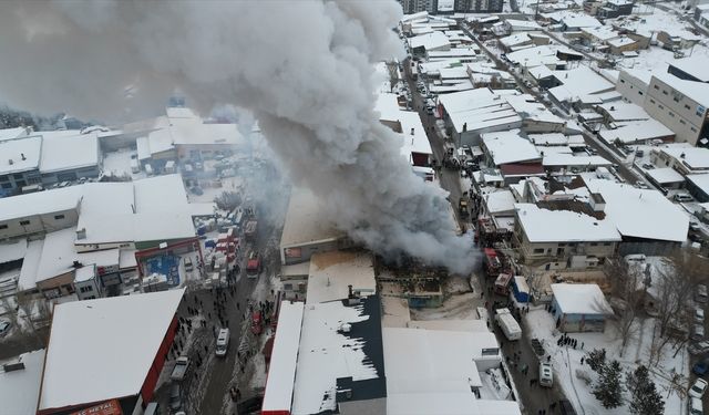 Erzurum'da Keresteciler Sitesi'nde çıkan yangında 2 kişi öldü, 6 kişi yaralandı