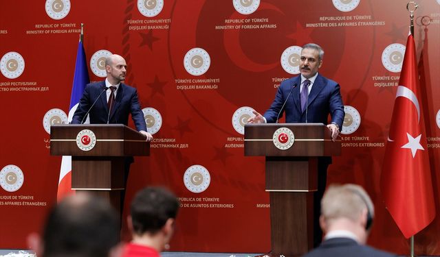 Fransa Dışişleri Bakanı Barrot, Bakan Fidan ile ortak basın toplantısında konuştu: