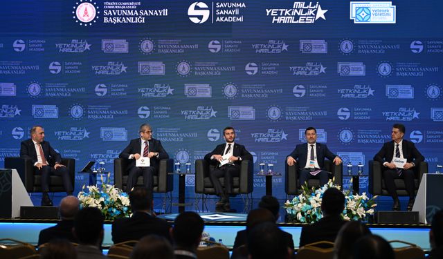 Savunma Sanayii Yetenek Yönetimi Zirvesi ikinci gün programlarıyla sürüyor