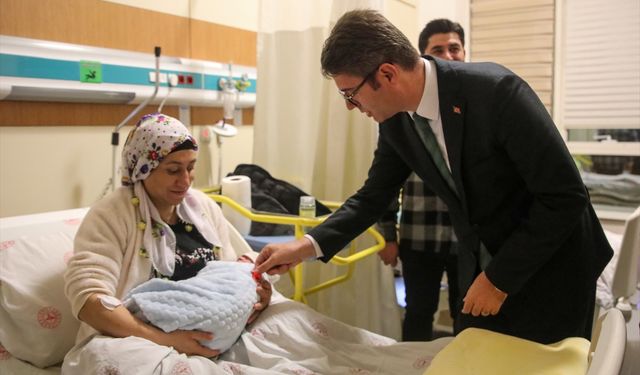 Van'da yılın ilk bebeğine 'Mert Buğra' ismi verildi