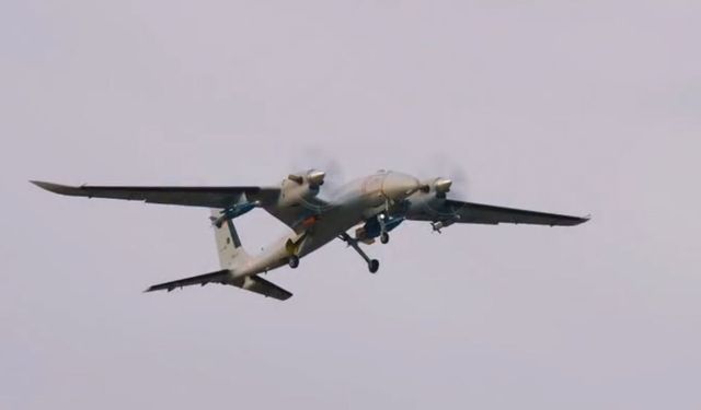 AKINCI TİHA, ROKETSAN TEBER-82 güdüm kiti ile hedefi vurdu