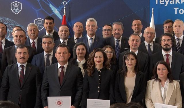 Bakan Bolat: 'Milli Ekonominin temeli güçlü gümrüklerdir'