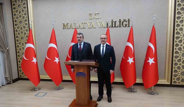 Bakan Tekin, Malatya'da eğitim değerlendirme toplantısına katıldı