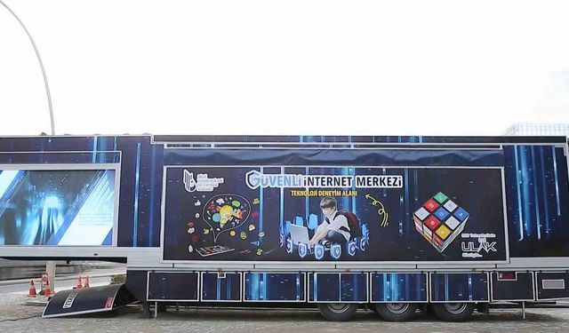 Bakan Uraloğu: 'Güvenli internet hizmeti abone sayısı 55 milyon kişiyi aştı'