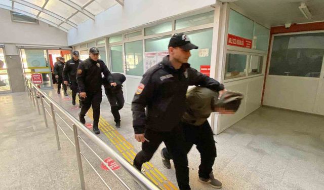 DEAŞ ve El Kaide operasyonunda 11 şüpheli adliyeye sevk edildi