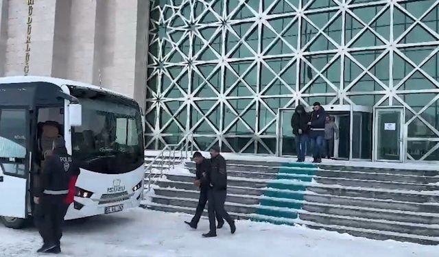 Kars'ta fuhuş operasyonu: 20 gözaltı, fuhuşa sürüklenen 21 kadın kurtarıldı