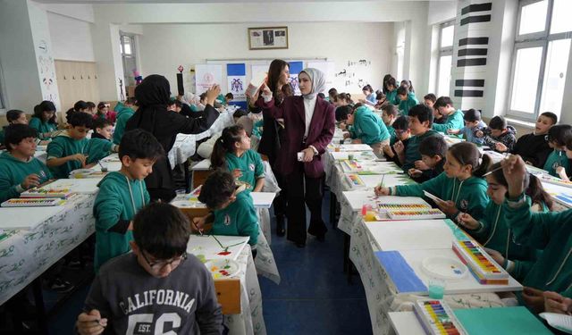 Tuval başında umut: Erzincanlı çocuklar sanatla buluştu