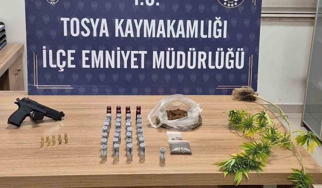 Uyuşturucuyla yakalanan sanık: 'Ağrılarım geçsin diye uyuşturucu madde kullanmaktayım'