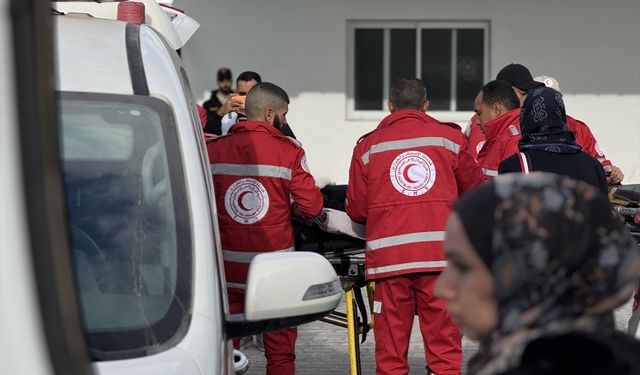 Filistin Kızılayı: Refah Sınır Kapısı üzerinden yapılacak hasta ve yaralı tahliyesi askıya alındı