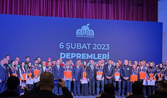 Malatya'da 6 Şubat depremleri anma programı düzenlendi