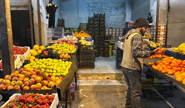 Rakka'da terör örgütü YPG'den kurtuluşun ardından ilk ramazan huzur ve umutla başladı