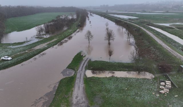 Tunca Nehri, Kırkpınar Güreşleri'nin yapıldığı Sarayiçi'nde kısmen taştı