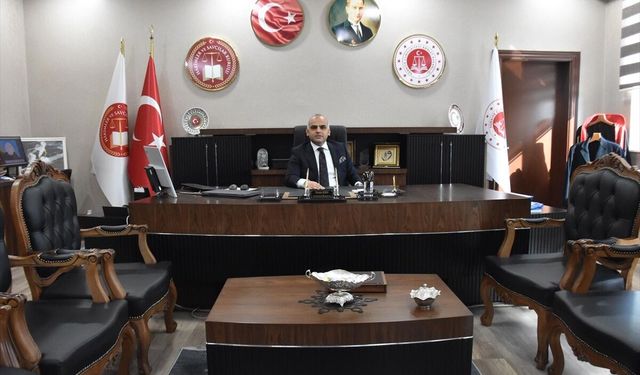 Van Cumhuriyet Başsavcısı Kara'dan 'banka hesabınızı kullandırmayın' uyarısı