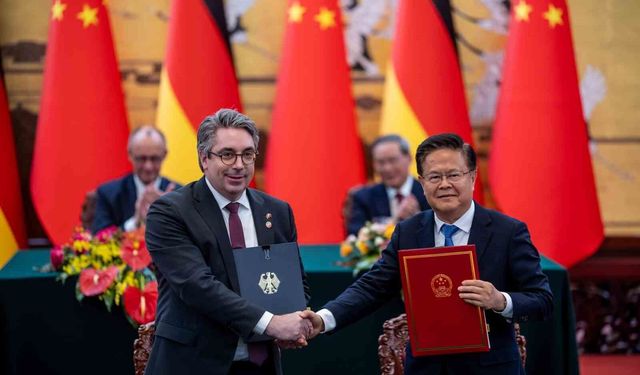 Almanya Başbakanı Merz, Çinli lider Xi ile bir araya geldi