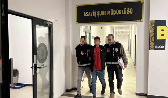 Eşini 8 bıçak darbesiyle öldürüp kardeşini aramış: 'Hakkını helal et, Binnur öldü'