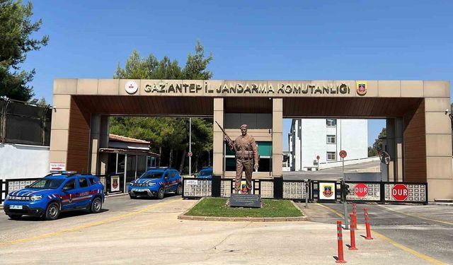 Gaziantep'te 28 vatandaşı 1,9 milyon TL dolandıran 6 şüpheli tutuklandı