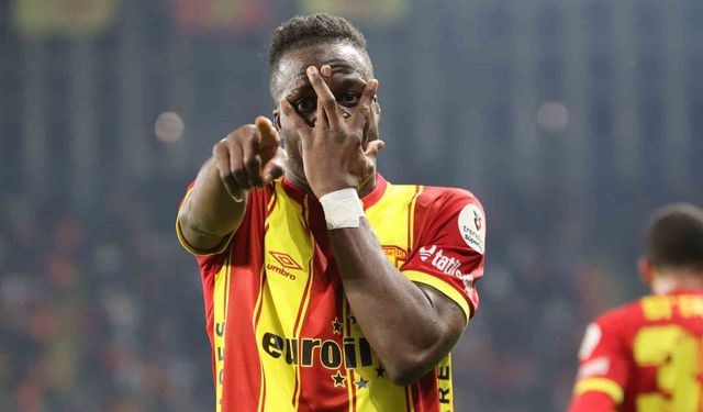 Göztepe'de Olaitan Beşiktaş yolunda
