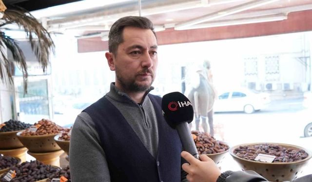 Hurmacı Ahmet Özkan uyardı: 'Kudüs hurması adı altında İsrail menşeli ürünler satılmakta'