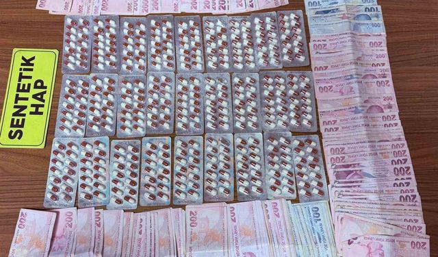 Malatya'da 457 adet sentetik ecza hap ve 234 gram uyuşturucu madde ele geçirildi
