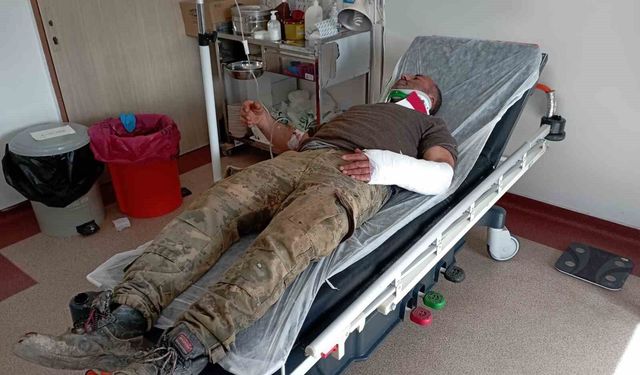 Tokat'ta otomobiliyle tarlaya düşen sürücü yaralandı