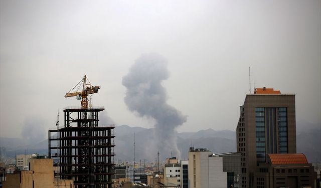 ABD-İsrail saldırılarının hedefindeki Tahran'da yeni patlamalar meydana geldi