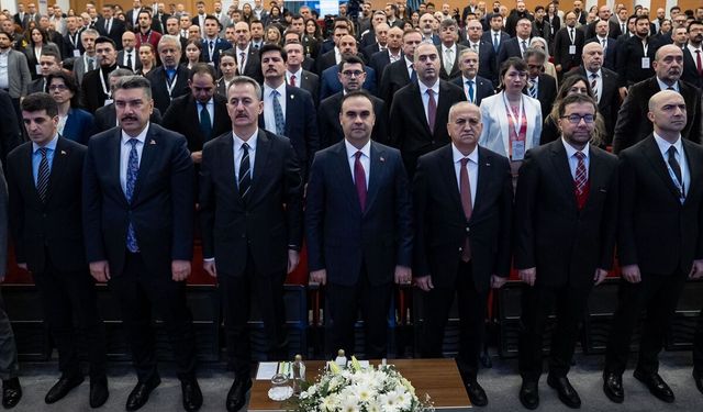 Savunma Sanayii Başkanı Görgün, 21. KOBİ Zirvesi'nde konuştu: