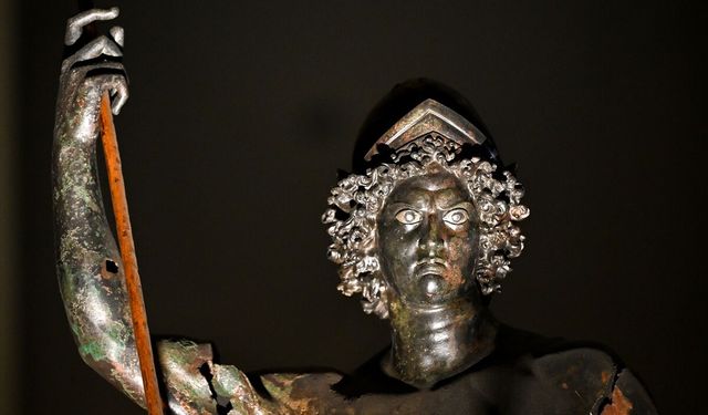 Zeugma'da yaklaşık 2 bin yıllık Mars heykeline seyir platformu yapıldı