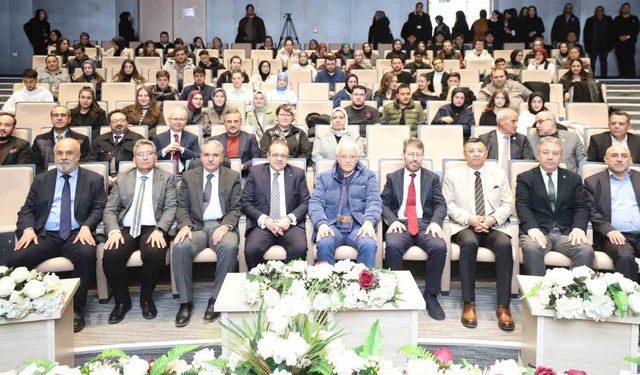 Büyükelçi Egemen Bağış, NEÜ'de Türk dış politikasını değerlendirdi