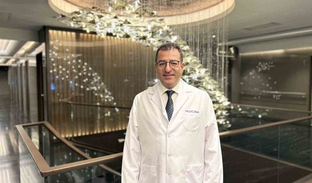 Erkeklerde diş estetiğinde yeni moda: Grillz