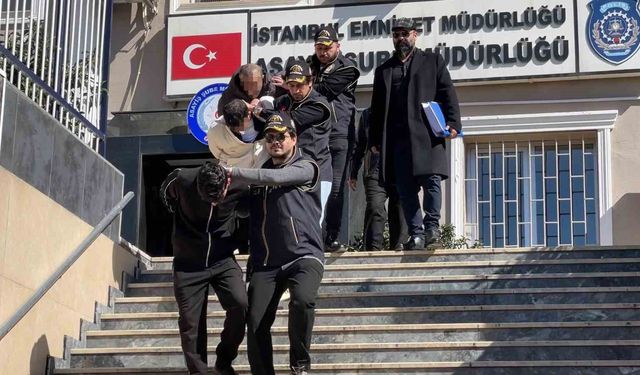 Kadıköy'de ev sahibi ve bakıcıyı bağlayıp 1 milyon TL çaldılar: Şüpheli yurt dışına kaçarken yakalandı
