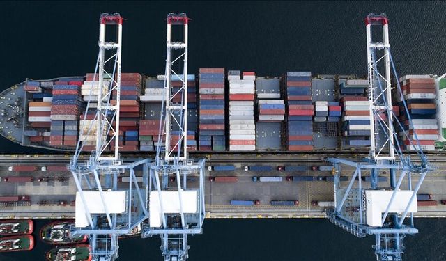 İran'ın Hürmüz Boğazı'nı kapatmasıyla bölge ülkeleri alternatif ihracat yolu arayışında