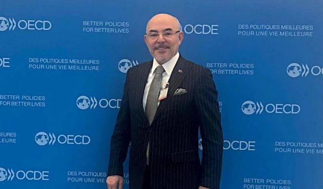 MHP’li Karakaya OECD Toplantıları kapsamında Paris'te temaslarda bulundu