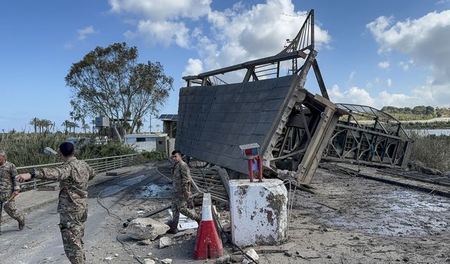 İsrail ordusu köprüleri hedef alarak halkını göçe zorladığı Lübnan'ın güneyini izole ediyor