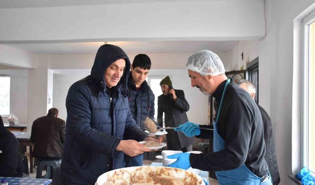 117 yıllık gelenekte ustalara vefa: 50 yıllık keşkekçiler ödüllendirildi