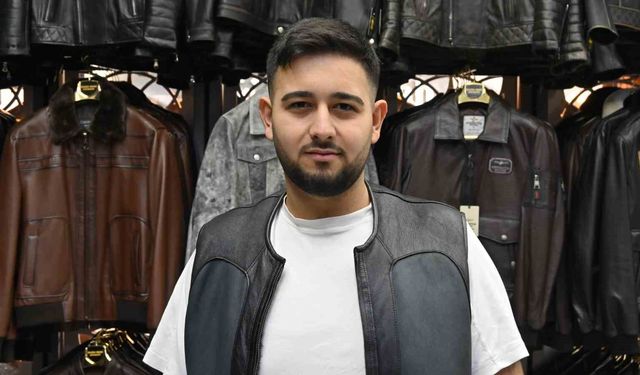 7 yaşında yırtık yapıştırarak başladığı dericilikte şimdi dünyaya satış yapıyor