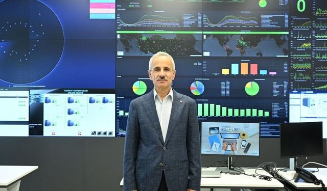 Bakan Uraloğlu: '2025 yılının son çeyreğinde mobil cepten internet abone sayısı 75,6 milyon seviyesine ulaştı'