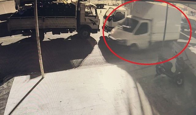 Biber yüklü kamyoneti çaldılar, biberleri satıp parasını harcayamadan yakalandılar