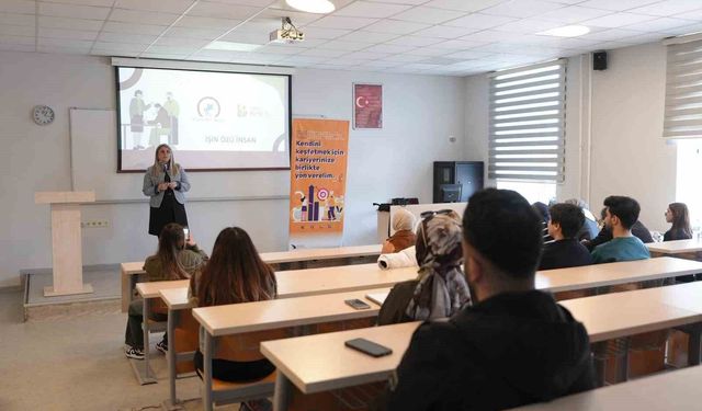 İş başvurularında kritik eşik: 'Sadece 6 saniyeniz var'