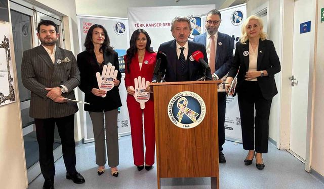 Kanserle mücadelede uzmanlardan kritik uyarı: 'Stres, korku ve bastırılmış duygular kanseri tetikleyebilir'