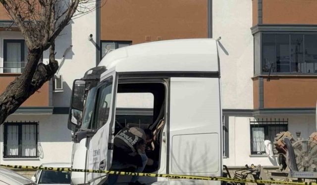 Tırın altındaki kasklı katil ağabeyi çıktı